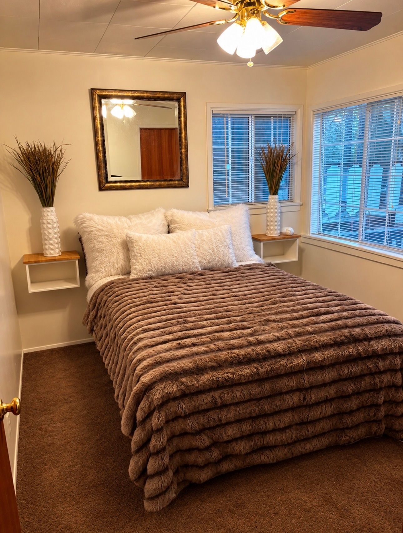 Location Location Location! Less than 1 MILE from Bear Mountain Resort, Pet Friendly — Bedroom 7 of 12