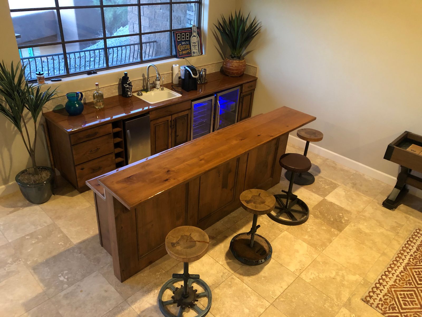 River View villa on the parker strip — photo 17 of 64