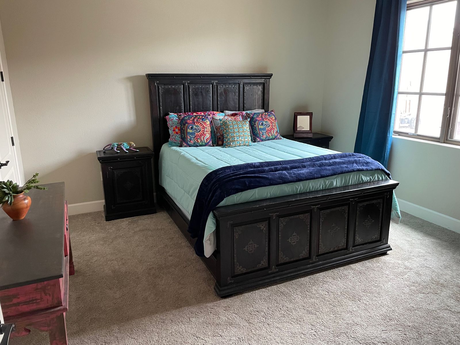 River View villa on the parker strip — Bedroom 54 of 64
