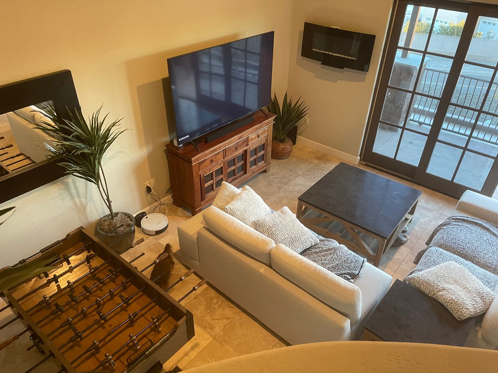 River View villa on the parker strip — Living Room 56 of 64