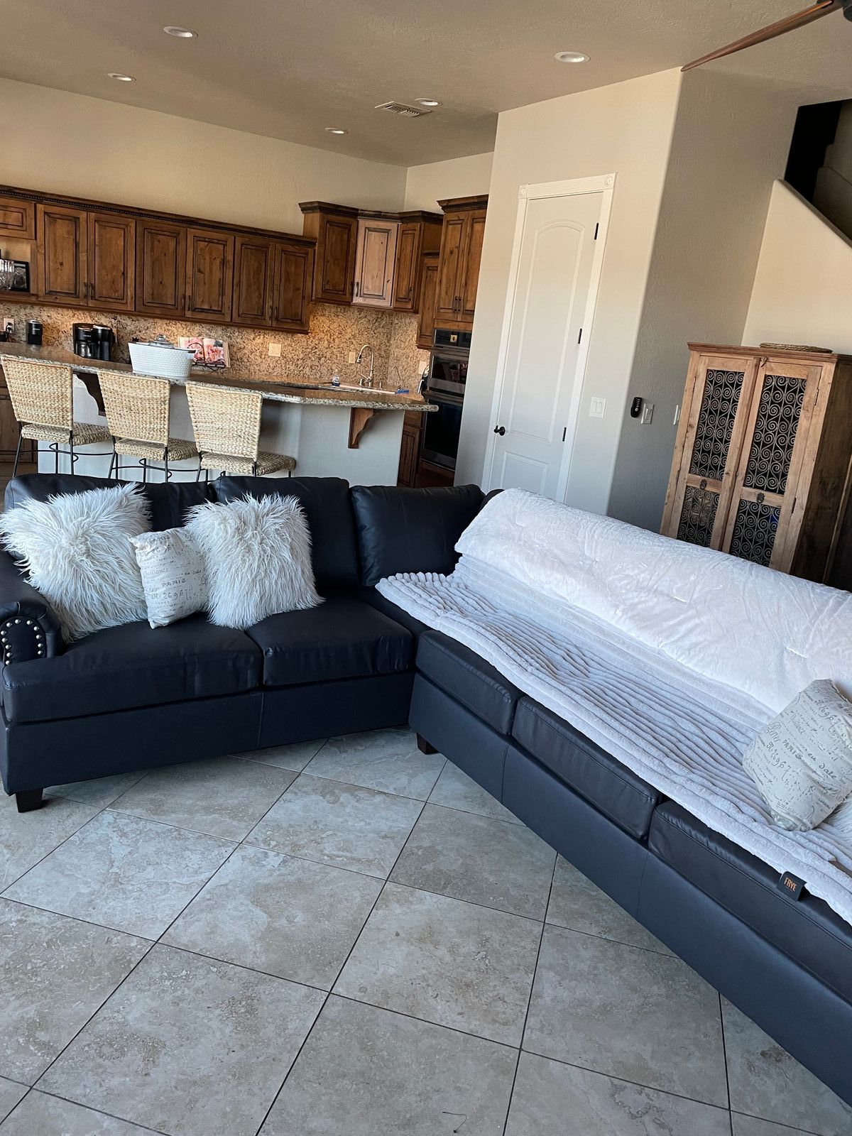 River View villa on the parker strip — photo 47 of 64