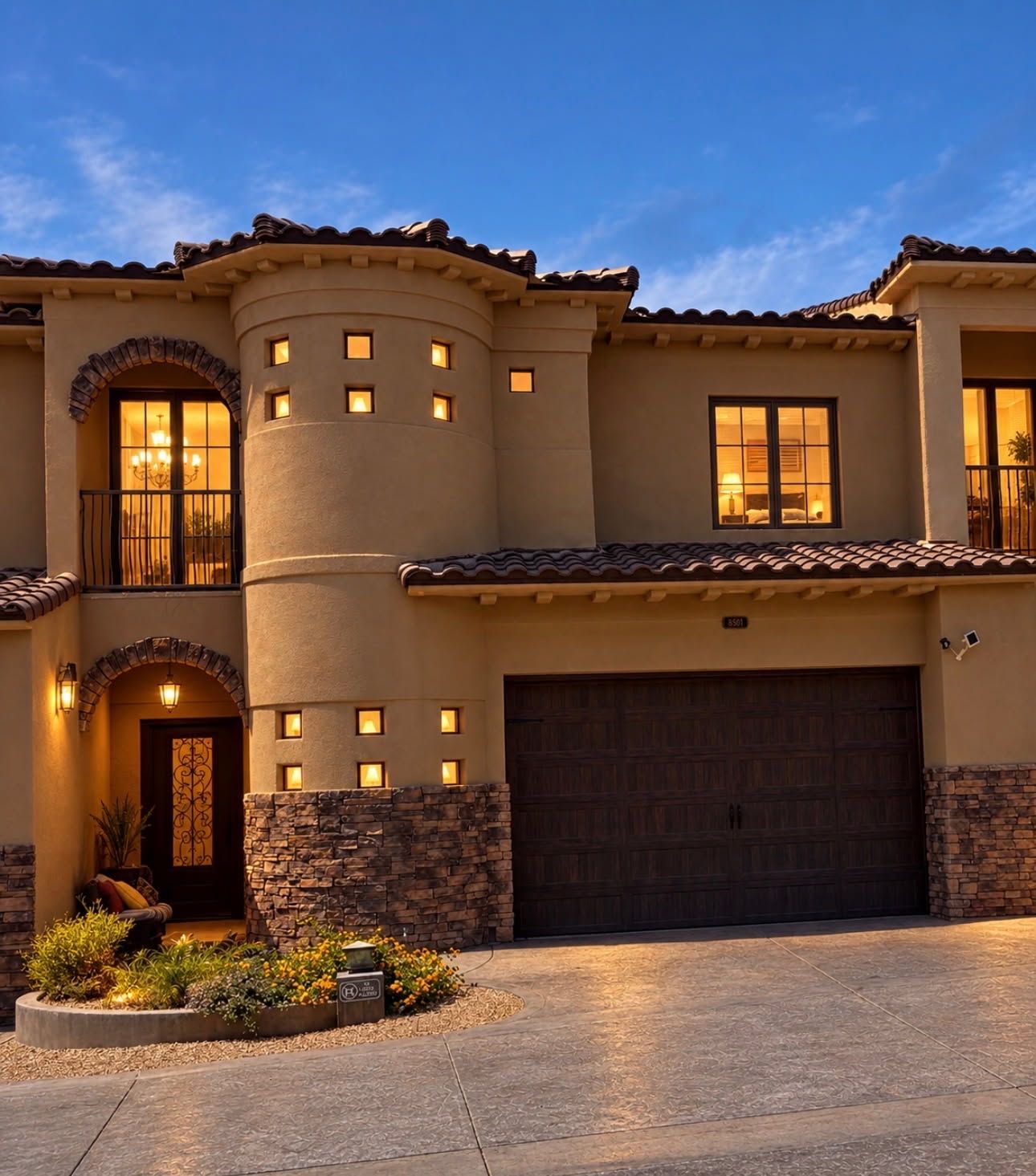 River View villa on the parker strip